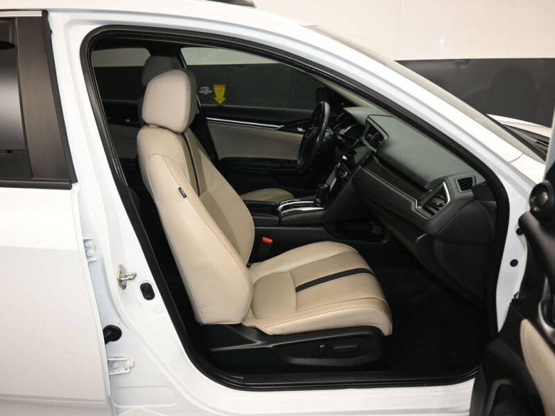 2020 Honda Civic Touring