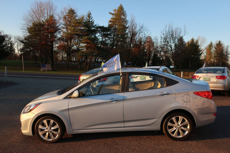 2012 Hyundai Accent for sale at GEG Automotive in Gilbertsville PA