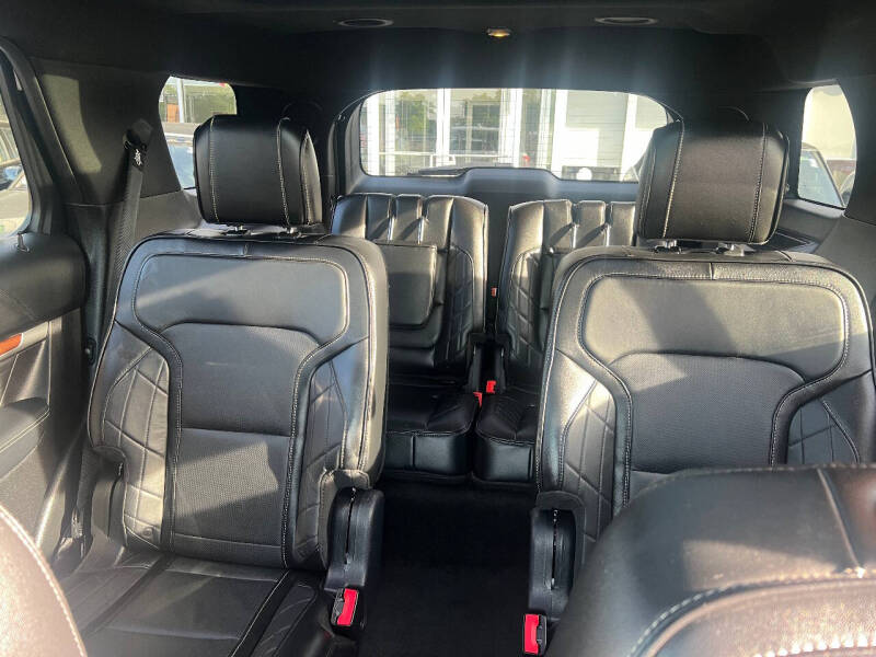 2016 Ford Explorer Platinum