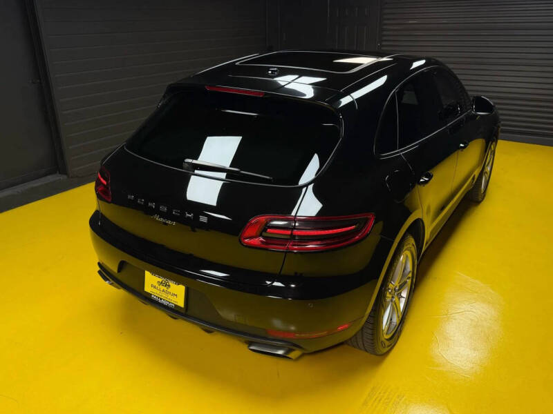 2018 Porsche Macan