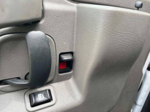 2023 Chevrolet Express 2500