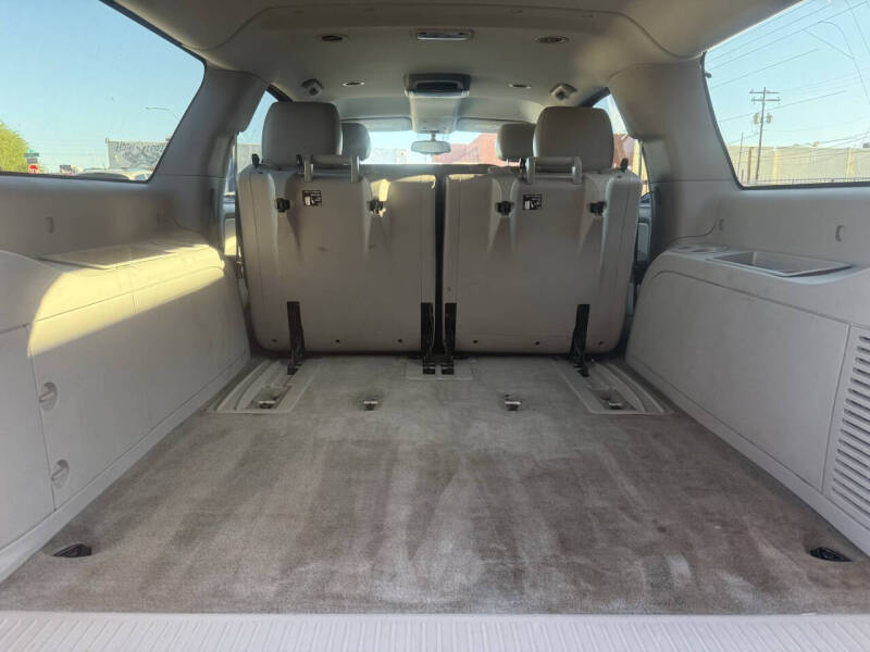 2013 Chevrolet Suburban LT