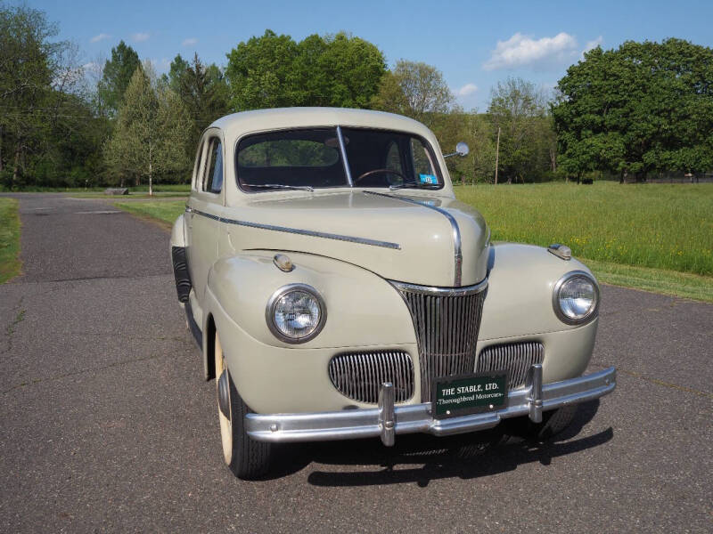 1941 Ford Deluxe