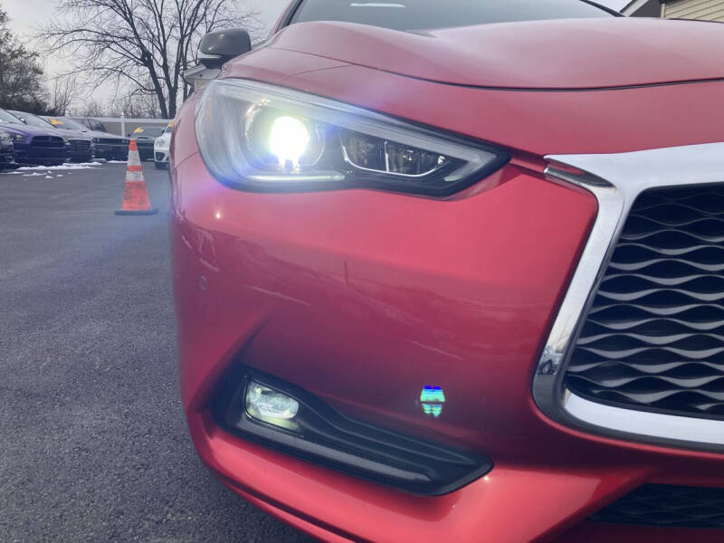 2017 Infiniti Q60 Red Sport 400