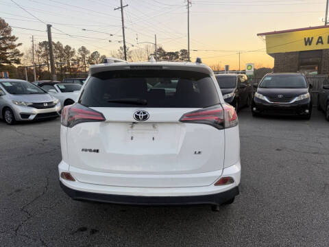2017 Toyota RAV4 LE
