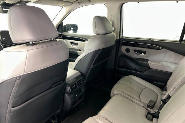 2025 Honda Pilot Touring