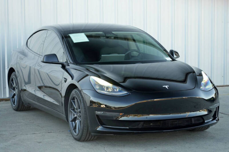 2021 Tesla Model 3 Standard Range Plus