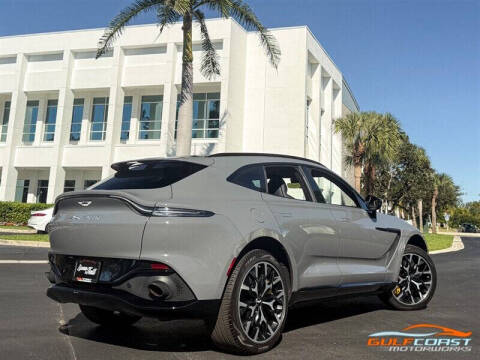 2021 Aston Martin DBX