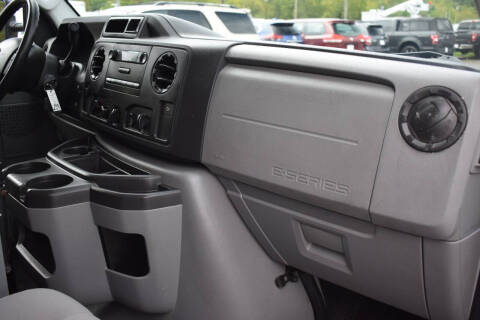 2014 Ford E-Series E-150