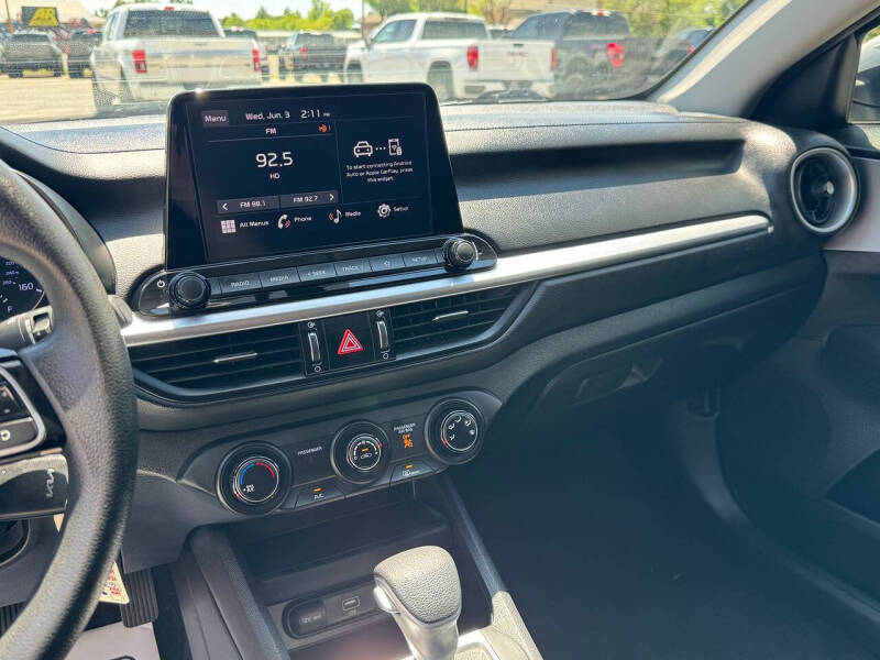 2023 Kia Forte LX