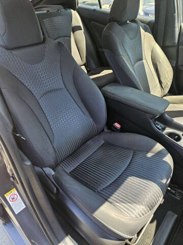 2017 Toyota Prius One