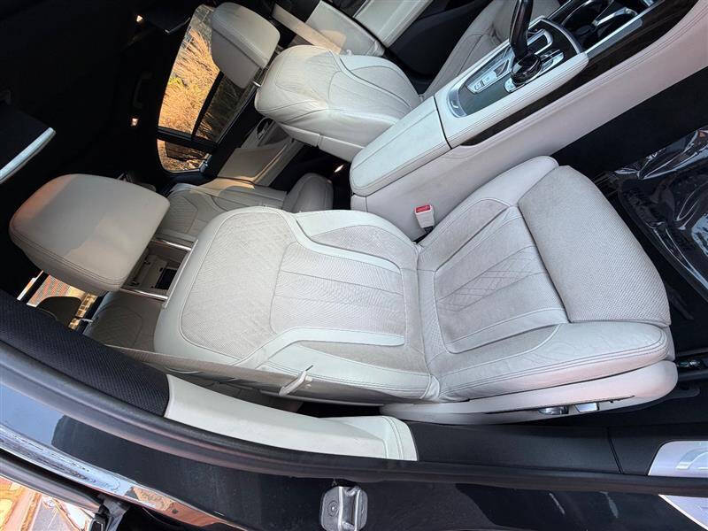 2016 BMW 7 Series 740i