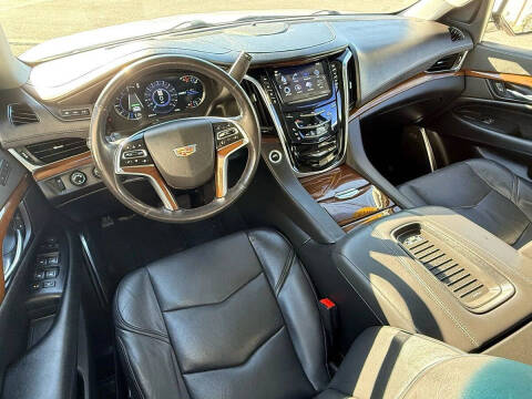 2019 Cadillac Escalade ESV Luxury