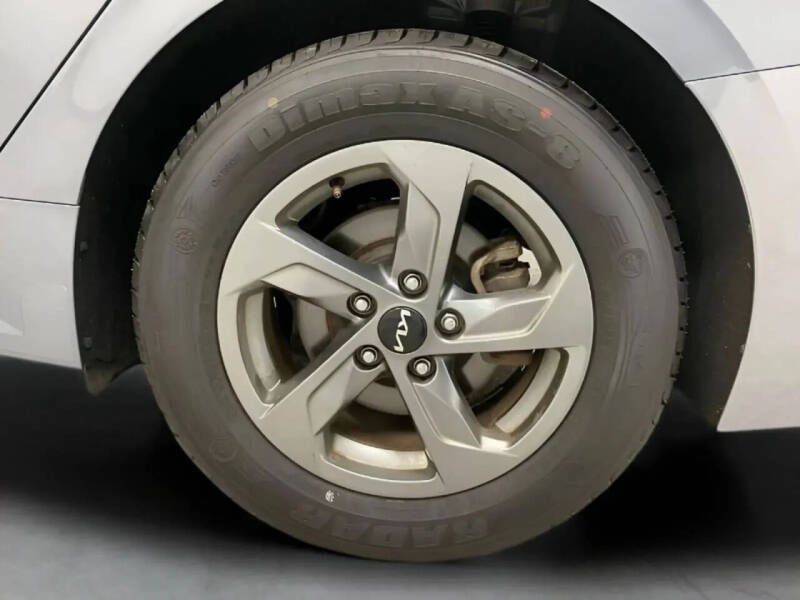 2022 Kia K5