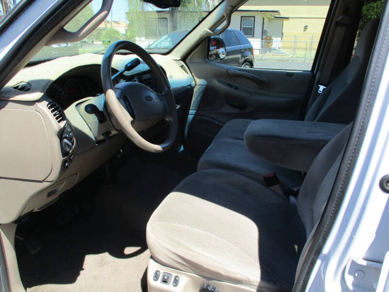 2001 Ford Expedition XLT
