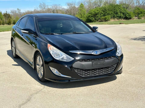2015 Hyundai Sonata Hybrid for sale at JB Motors in Kansas City MO