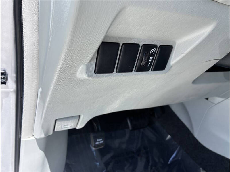 2012 Toyota Prius v Three