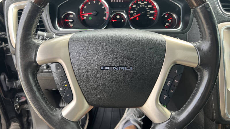 2016 GMC Acadia Denali