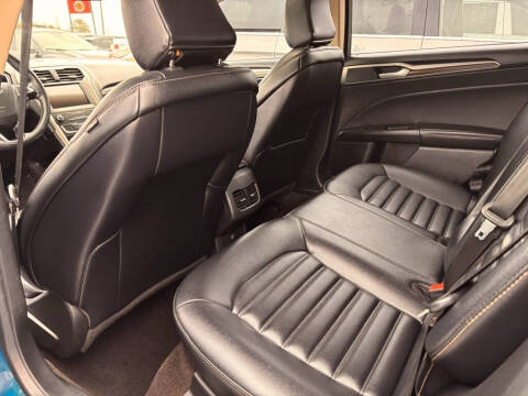 2020 Ford Fusion SEL