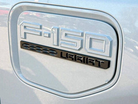 2022 Ford F-150 Lightning Lariat