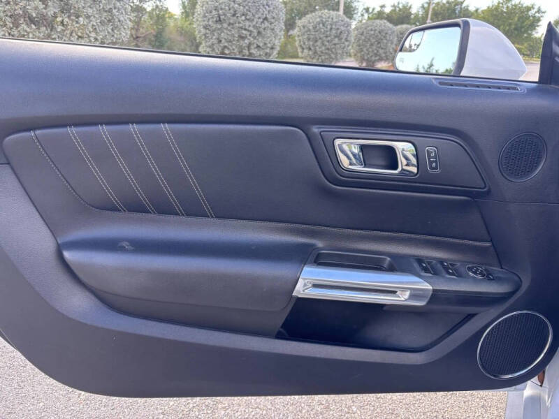 2016 Ford Mustang EcoBoost Premium