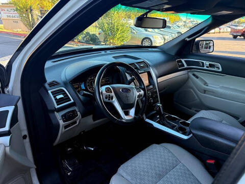 2011 Ford Explorer XLT