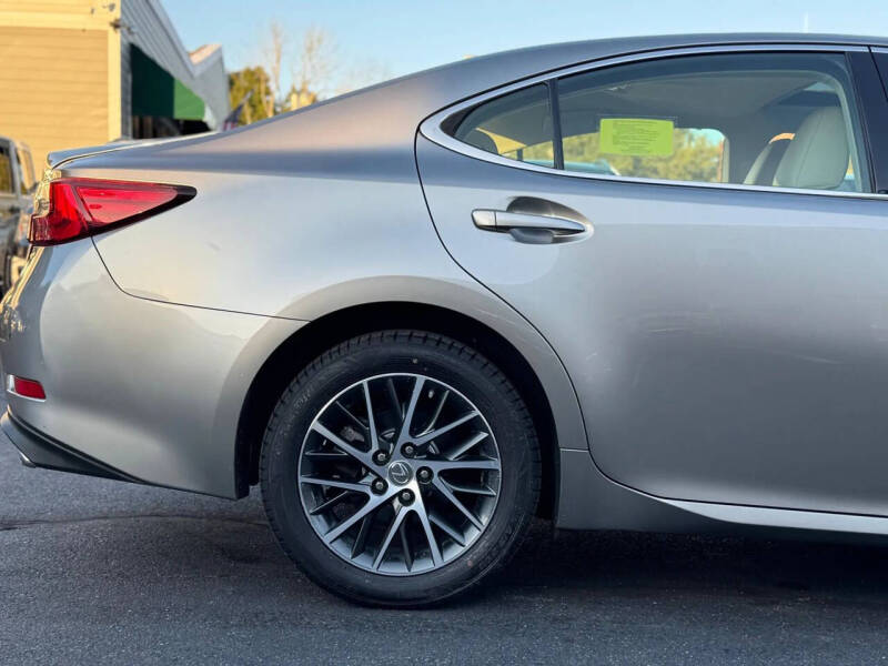 2017 Lexus ES 350