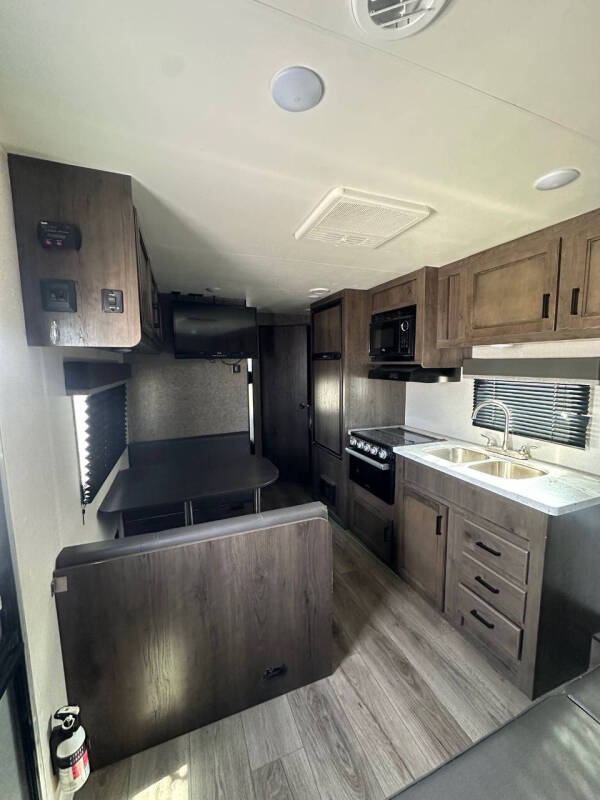 2021 Starcraft RV Autumn Ridge