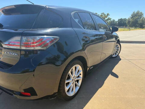 2013 Lexus CT 200h