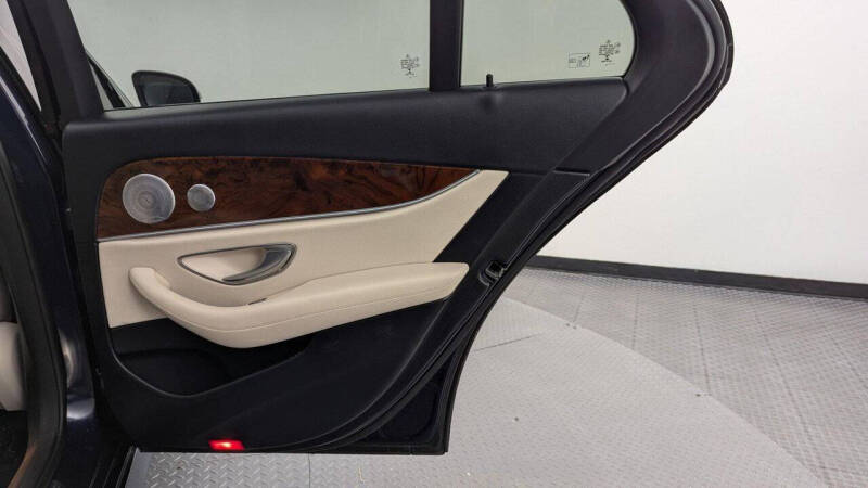 2018 Mercedes-Benz E-Class E 300