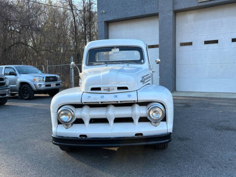 1952 Ford F-100