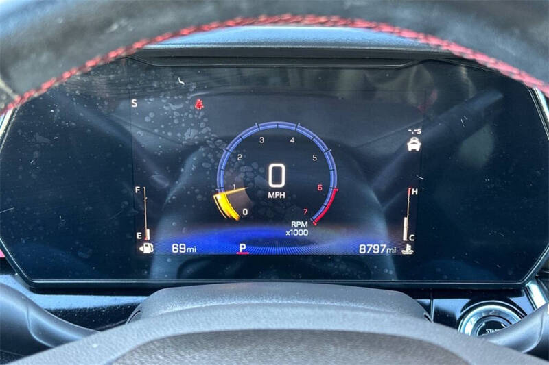 2025 Chevrolet Trax RS