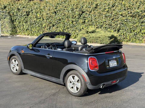 2019 MINI Convertible Cooper