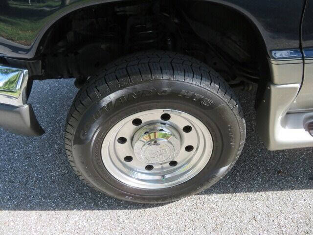 2006 Ford E-Series E-250 SD