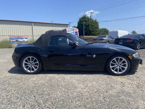 2006 BMW Z4 3.0si