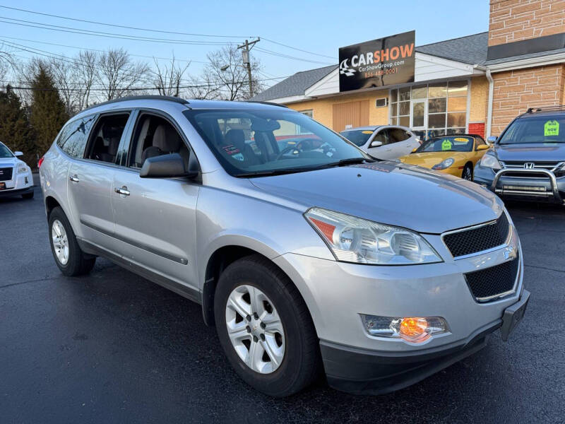 2009 Chevrolet Traverse for sale at CARSHOW in Cinnaminson NJ