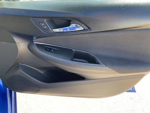 2017 Chevrolet Cruze LT Auto