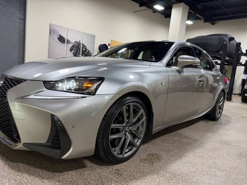 2020 Lexus IS 300