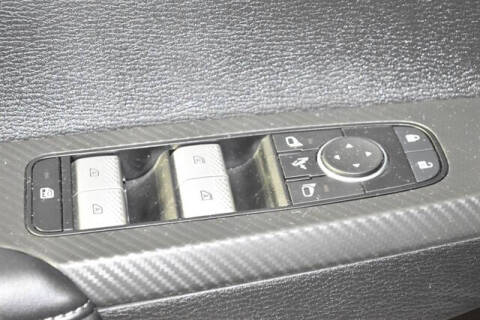 2024 Mitsubishi Outlander PHEV SE