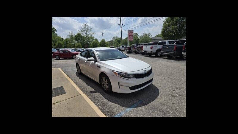 2016 Kia Optima LX