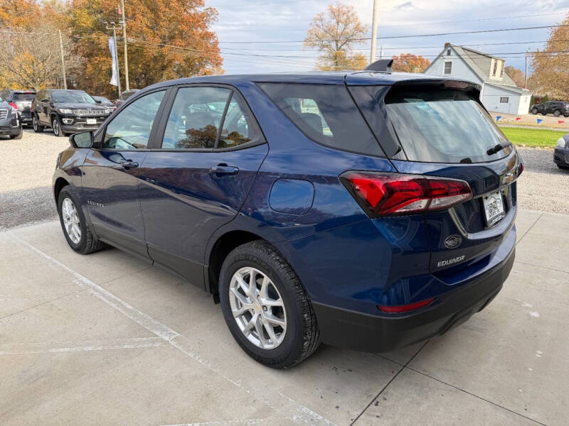 2022 Chevrolet Equinox LS