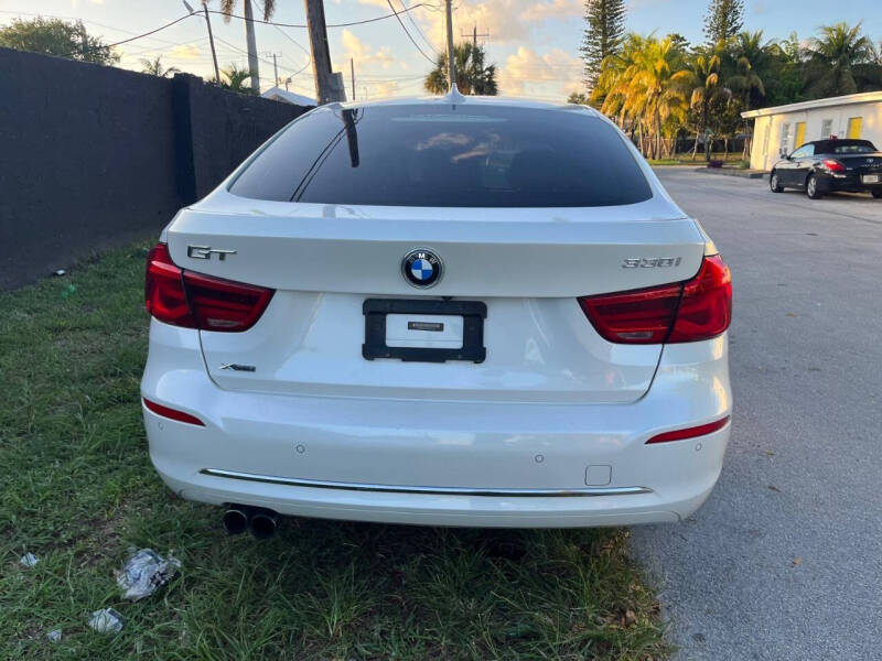 2017 BMW 3 Series 330i xDrive Gran Turismo