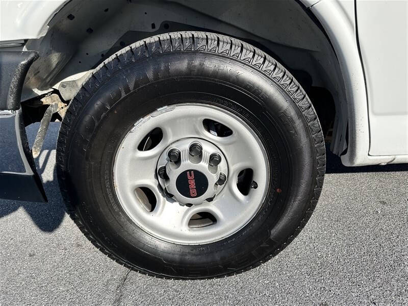 2021 GMC Savana 2500