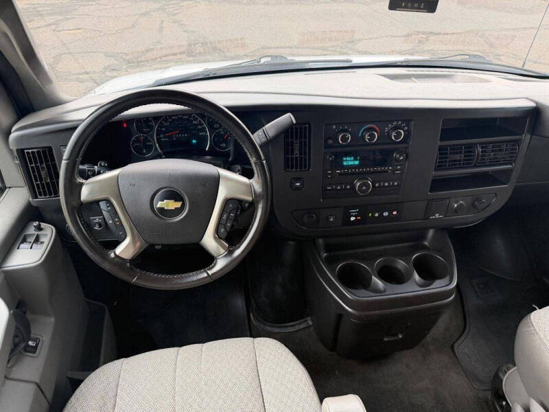 2018 Chevrolet Express LT 3500