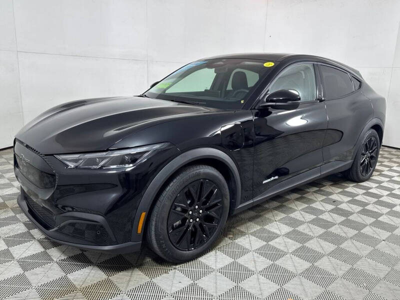 2025 Ford Mustang Mach-E Select