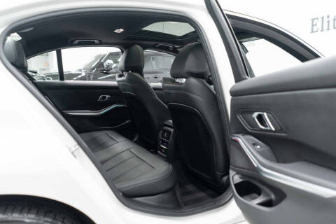 2025 BMW 3 Series 330i xDrive