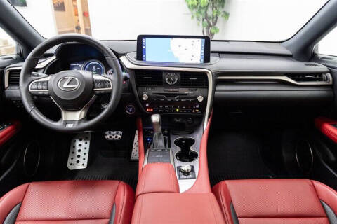 2022 Lexus RX 450h F SPORT Handling