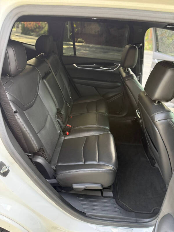 2020 Cadillac XT6 Premium Luxury