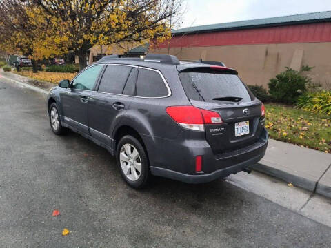 2012 Subaru Outback 3.6R Limited