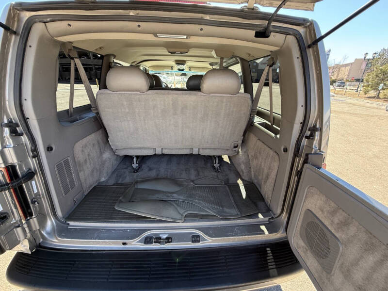 2001 Chevrolet Astro LS